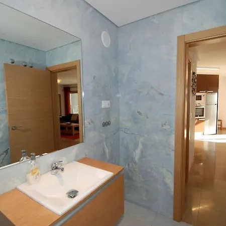 Horizon - In Nazare, With Rooftop Pool Appartamento